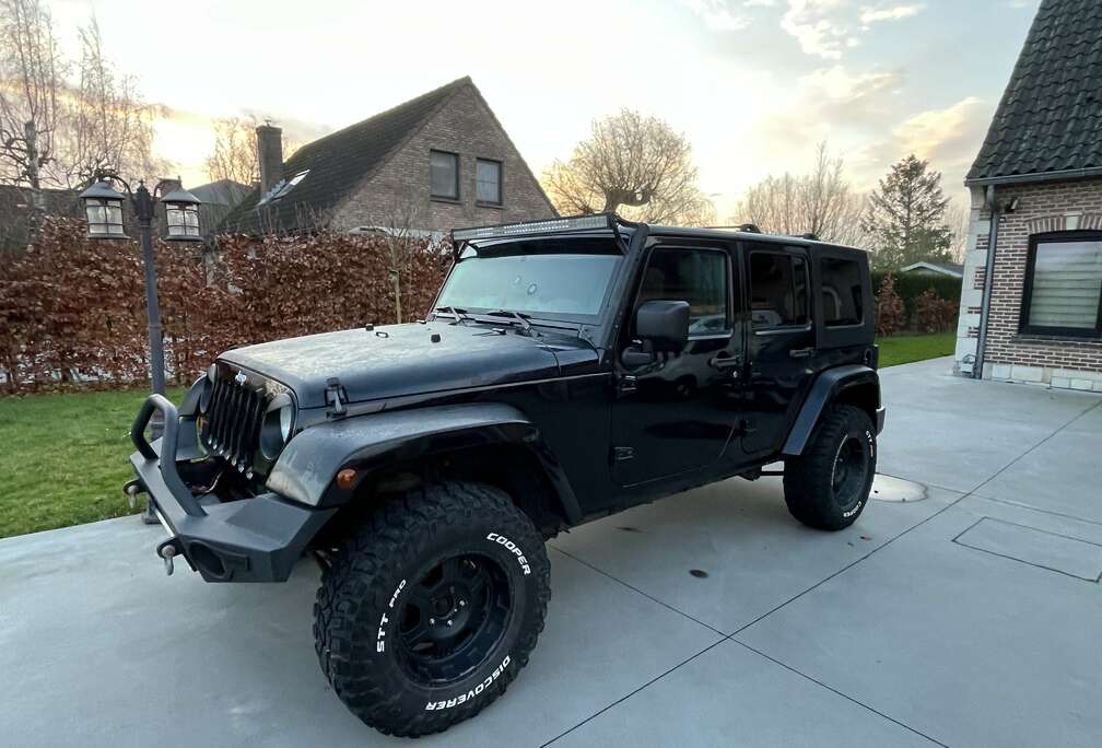 Jeep Unlimited 2.8 CRD DPF Automatik Sport