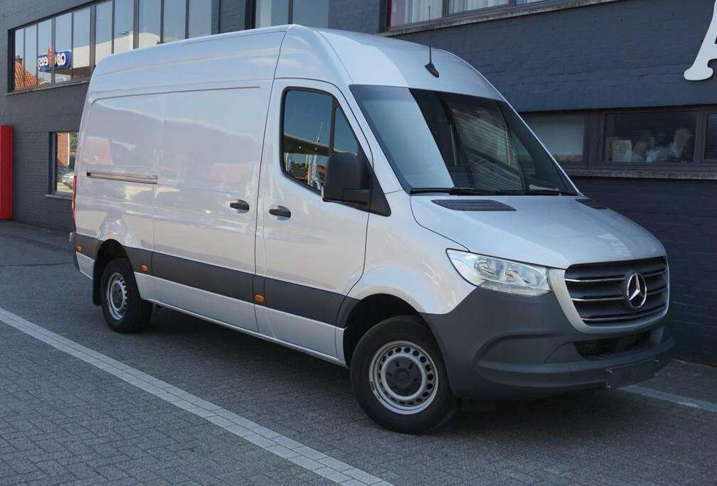 Mercedes-Benz AUTOMAAT