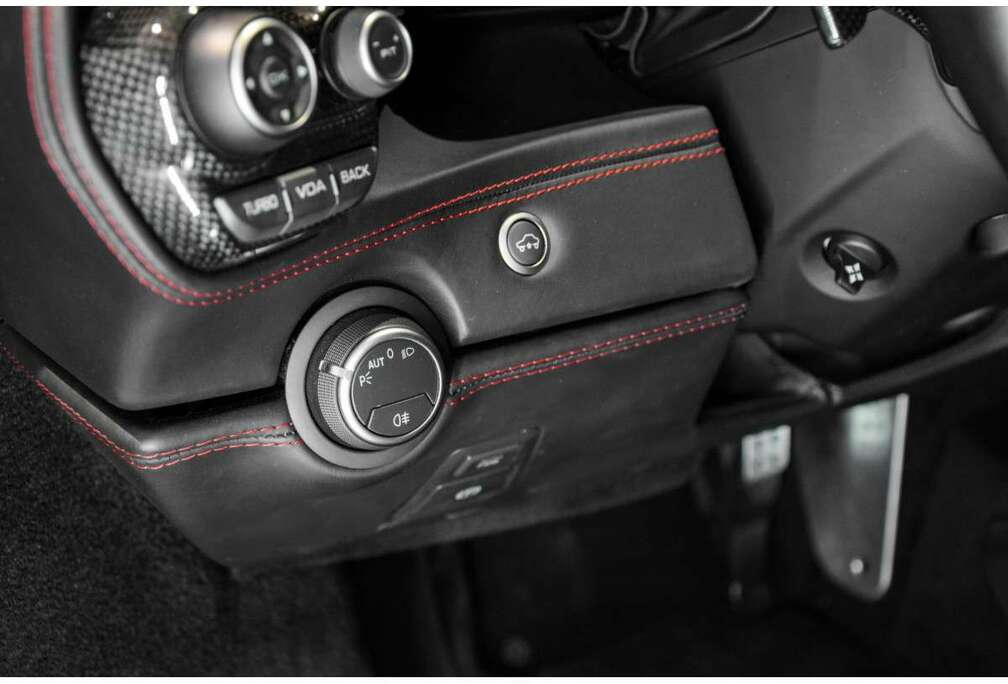 Ferrari GTB 3.9 V8 - ROSSO CORSA METALLIC