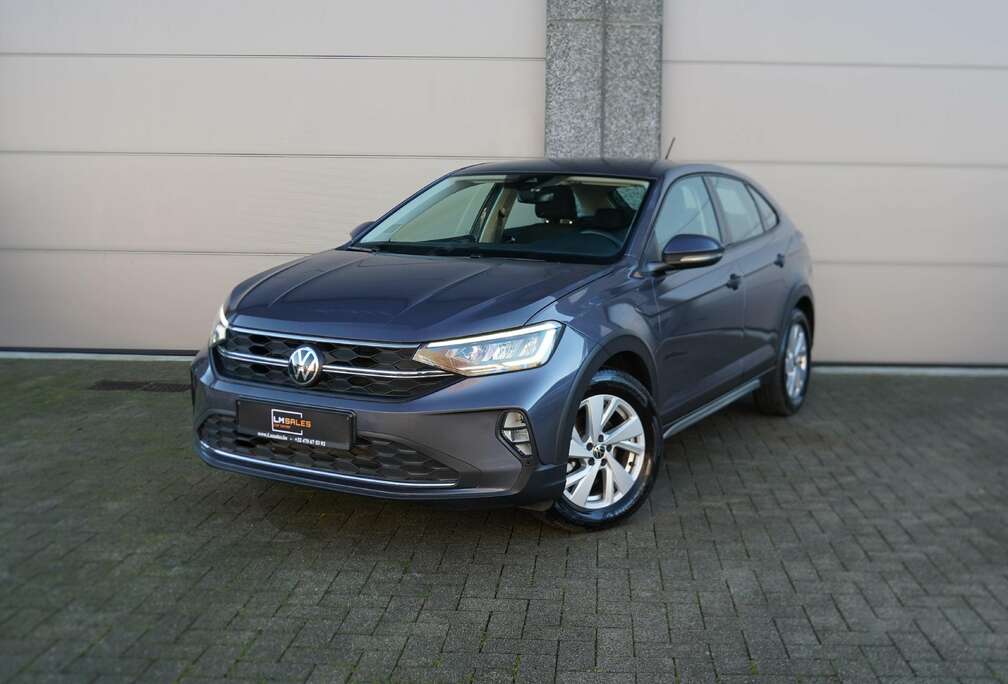 Volkswagen 85 kW * DRAADLOOS OPLADEN / ACC / CARPLAY / NAVI *