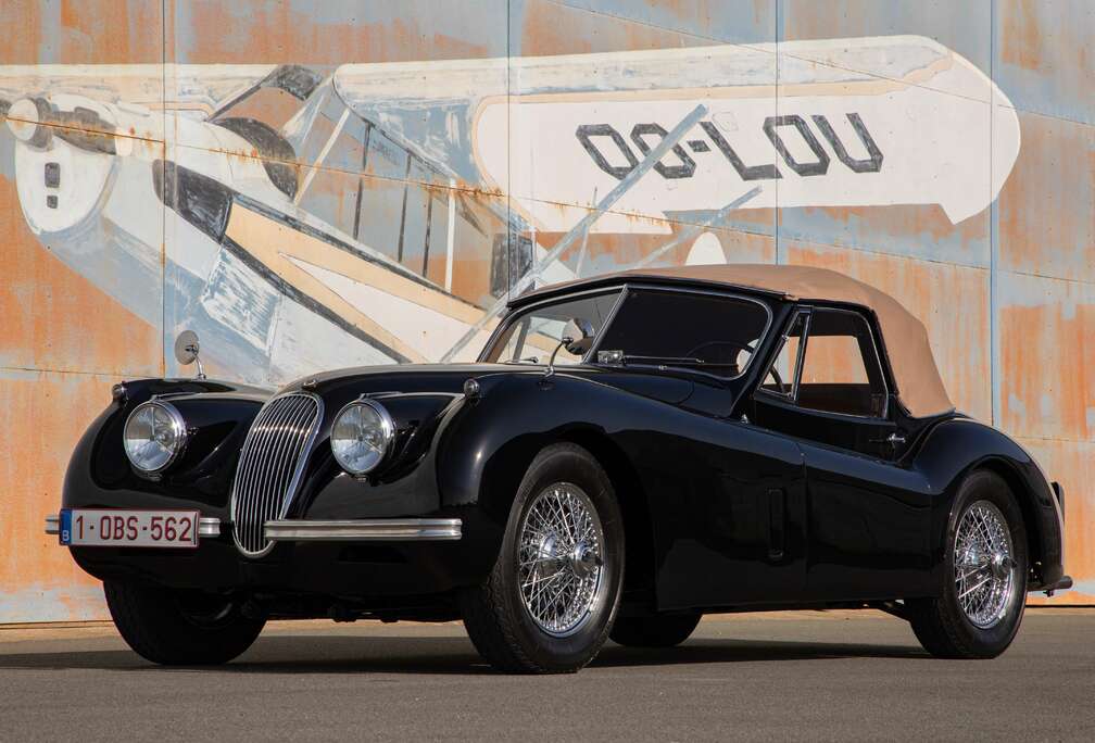 Jaguar 120 DHC   Matching Numbers    Heritage Certificate   Concours