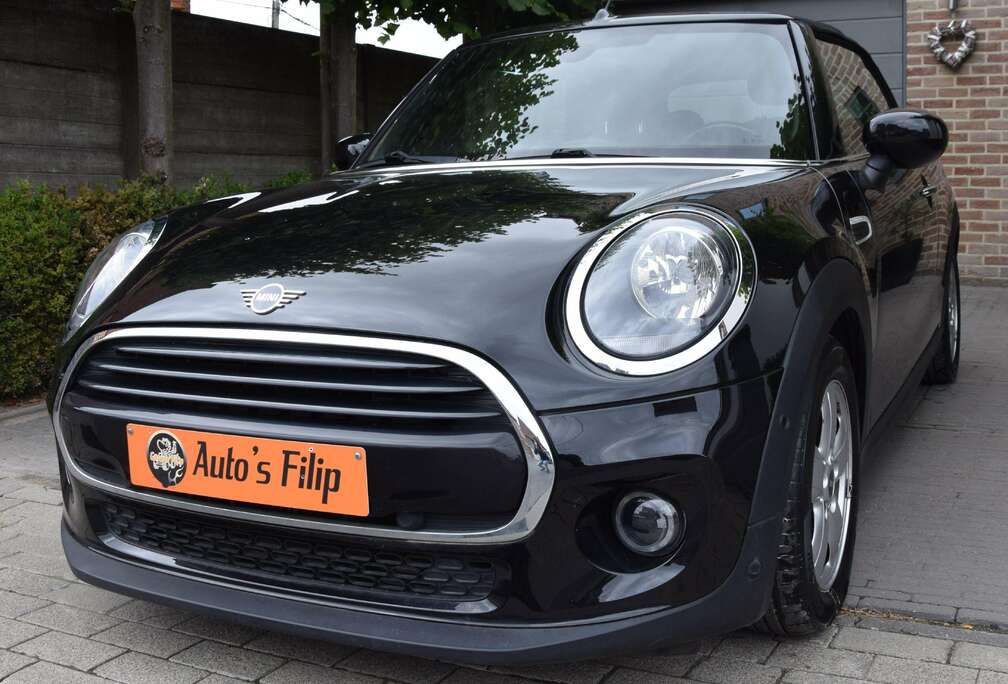 MINI prachtige mini cabrio F57 met slechts 54000 km