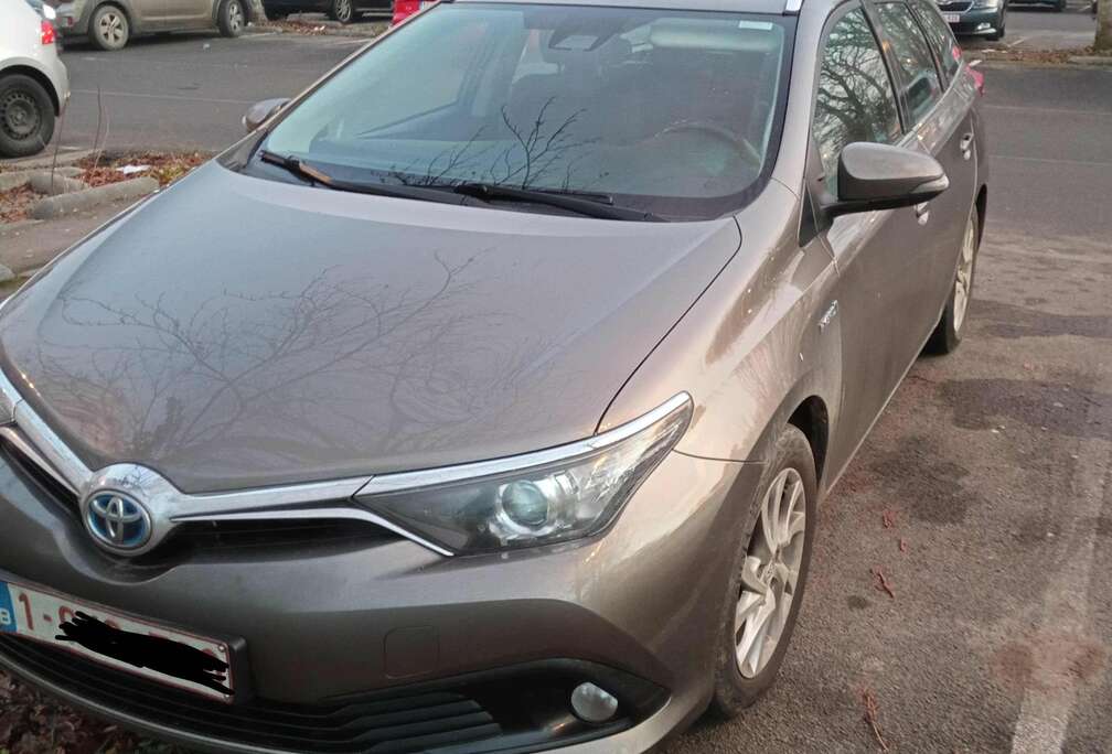 Toyota Auris SW 1.8i HSD Comfort E-CVT (EU6.2)