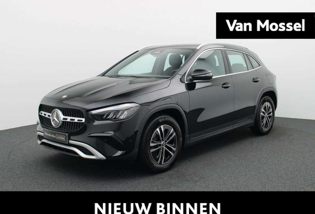 Mercedes-Benz Business Line + TREKHAAK + CAMERA + SENSOREN +