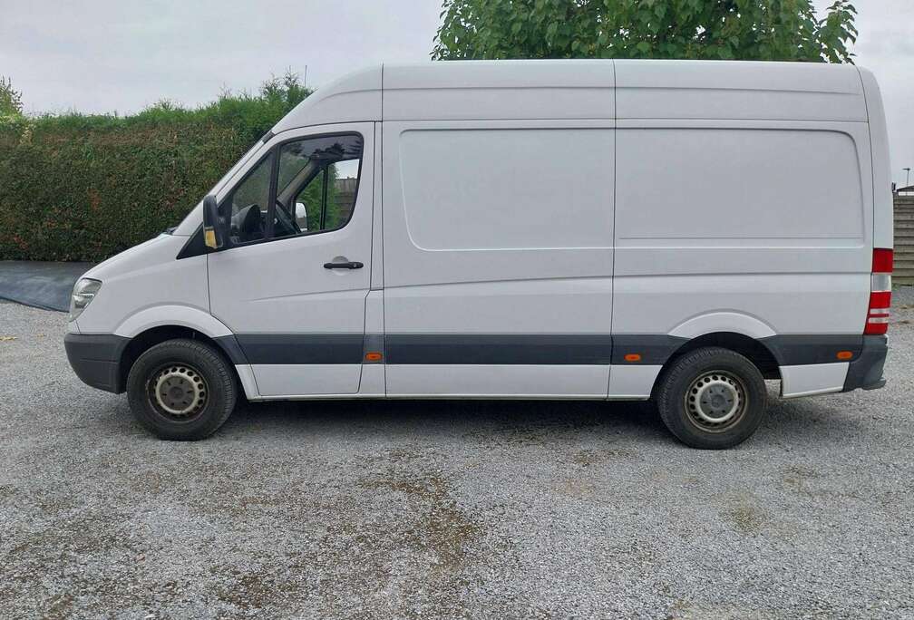 Mercedes-Benz 313 2.1 CDI A2H2