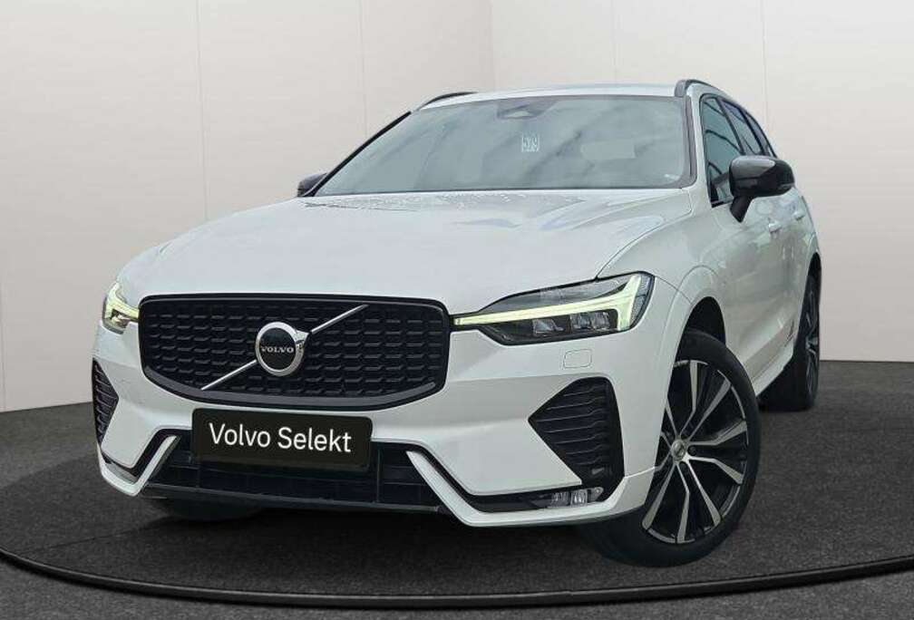 Volvo Ultimate Dark TOIT PANO
