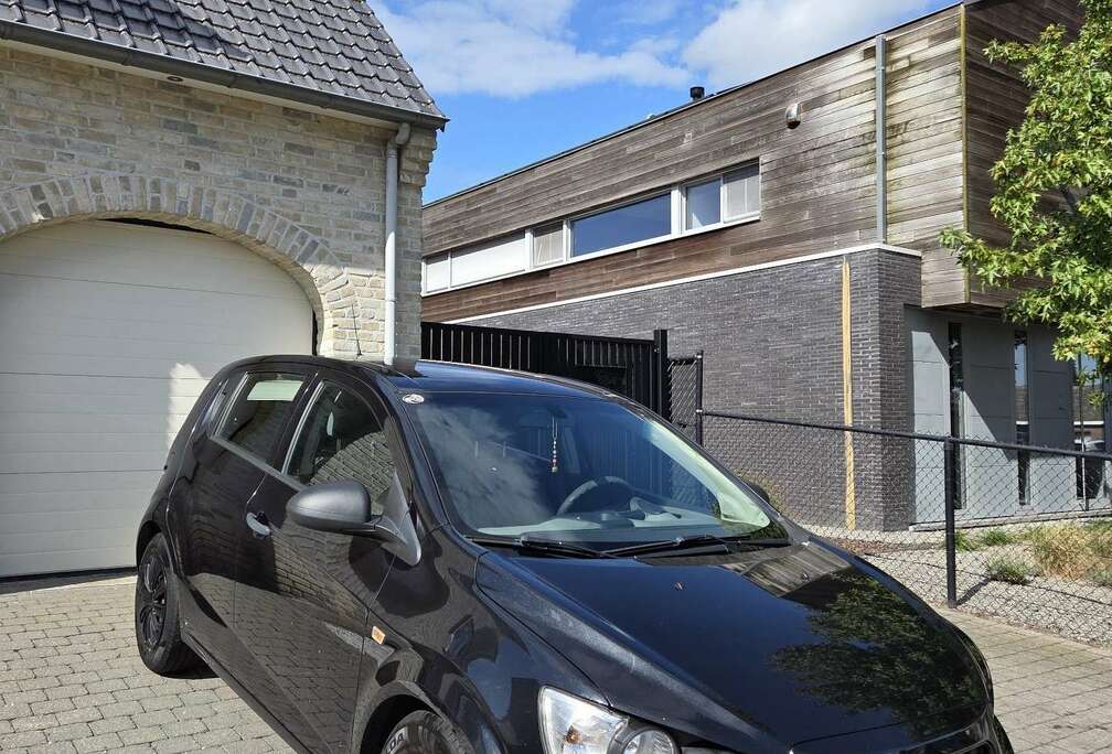 Chevrolet hatchback 1.2i LS