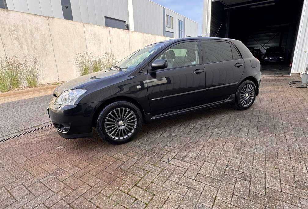 Toyota 1.6i VVT-i 16v Linea Sol Pack