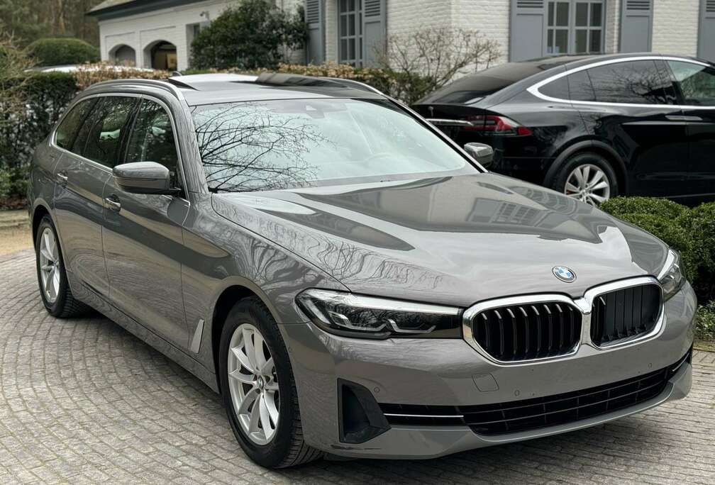 BMW 518dA touring / Facelift  Panodak/virtual cockpit