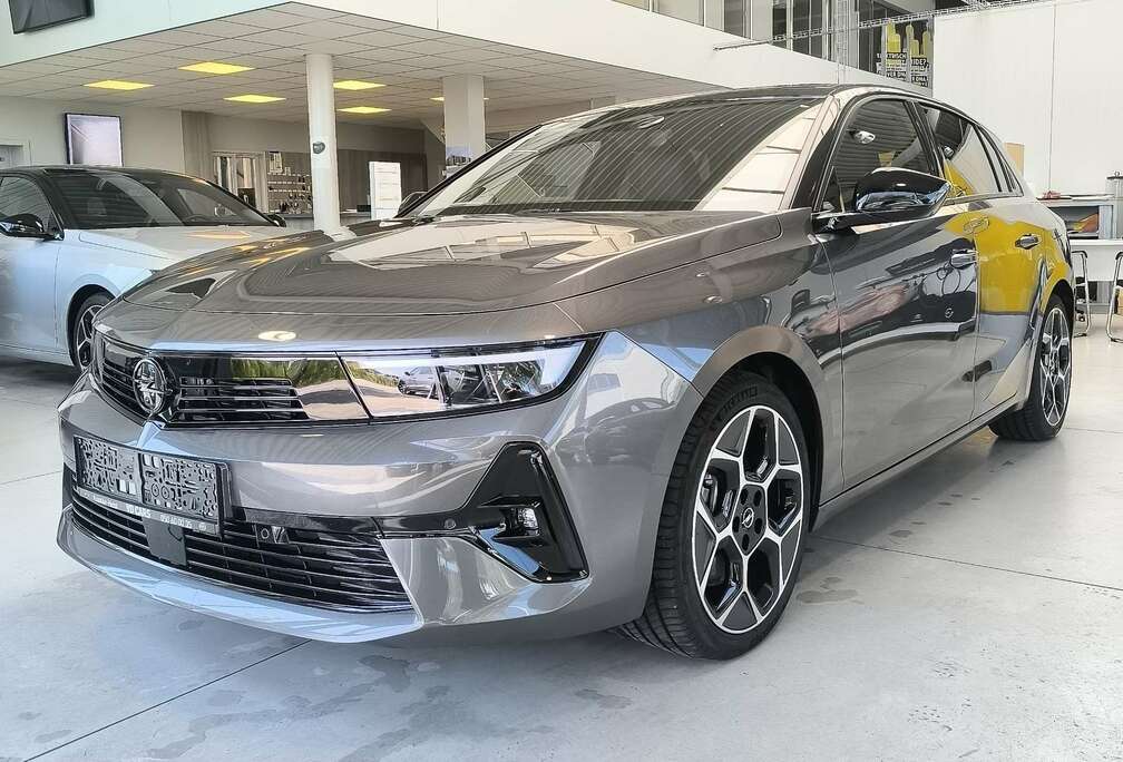 Opel GS PHEV*ParkS.V/A+CAM*Navi*Trekh*Adap.CrCntrl*....