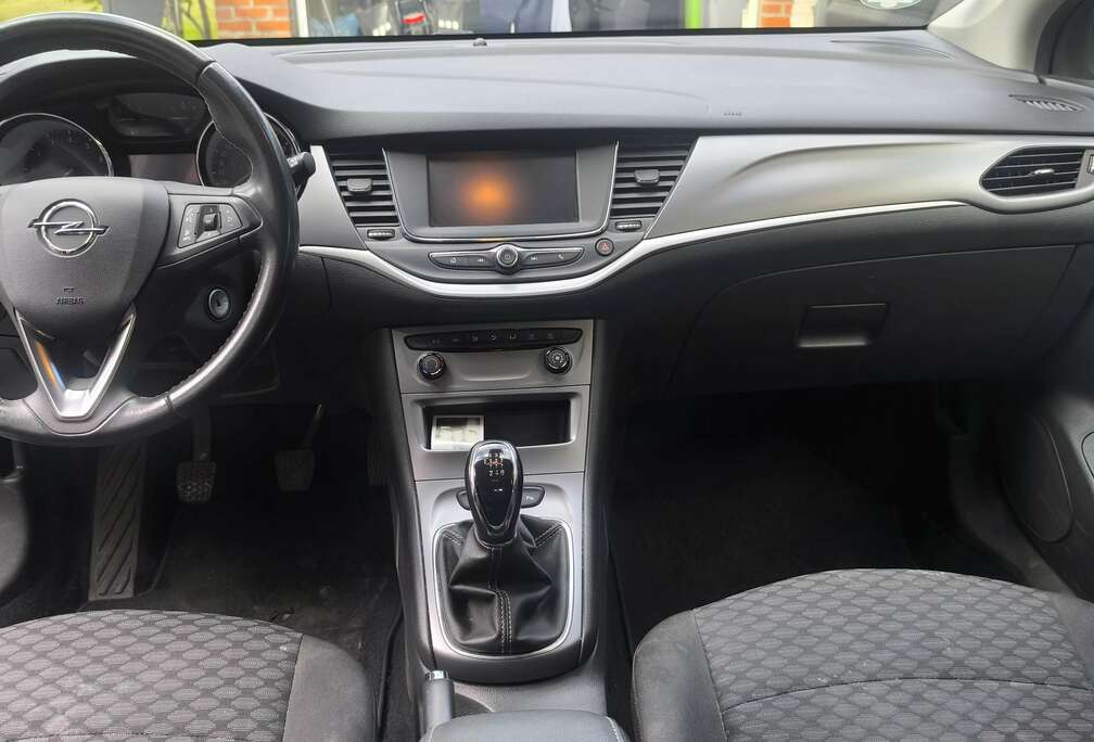 Opel Astra Sports Tourer 1.2 Turbo Edition S/S (EU6AP)