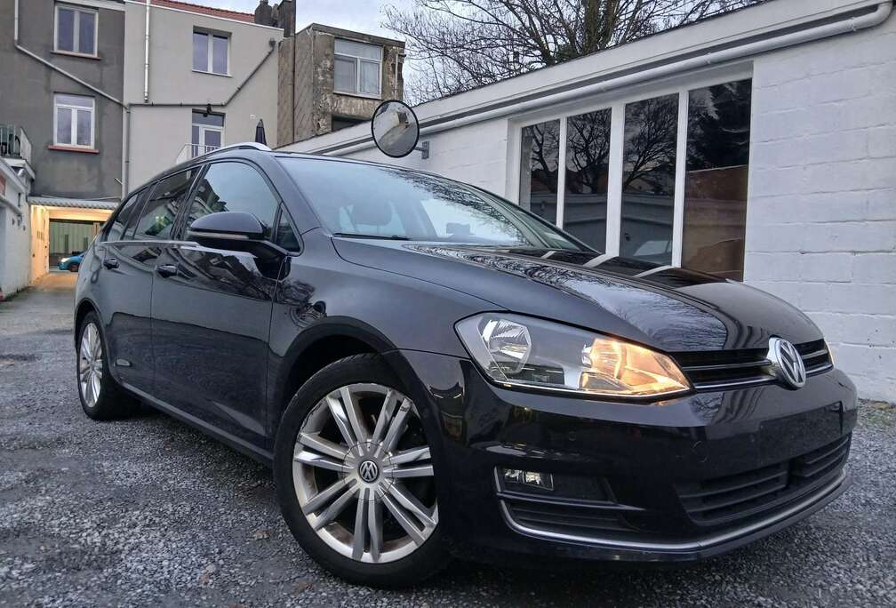 Volkswagen Golf SW 1.4 TSI Trendline* Capt AV/ARR * 233X48 *