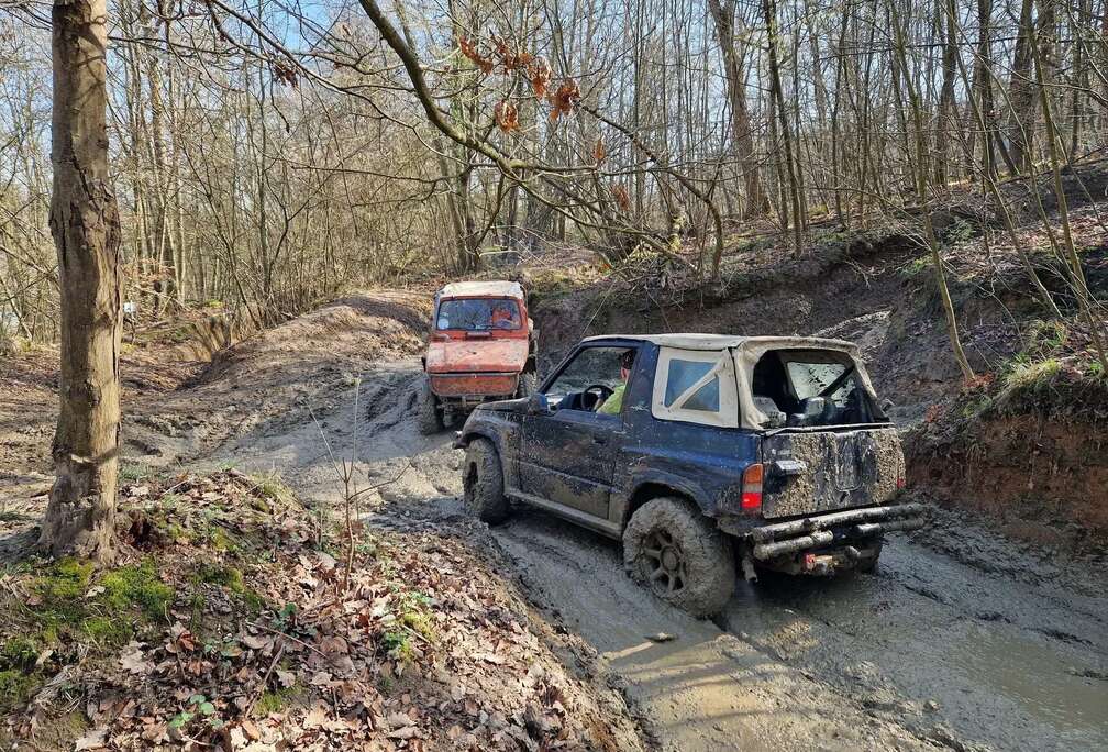 Suzuki 1.6i  16 Soupapes