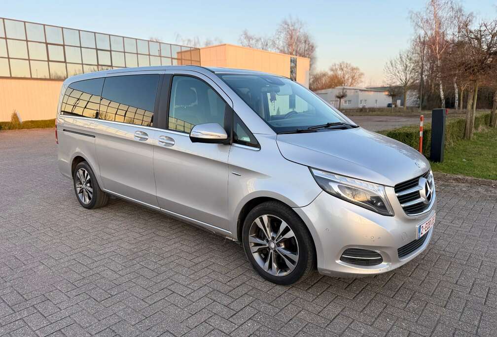 Mercedes-Benz V 220 CDI LWB Avantgarde