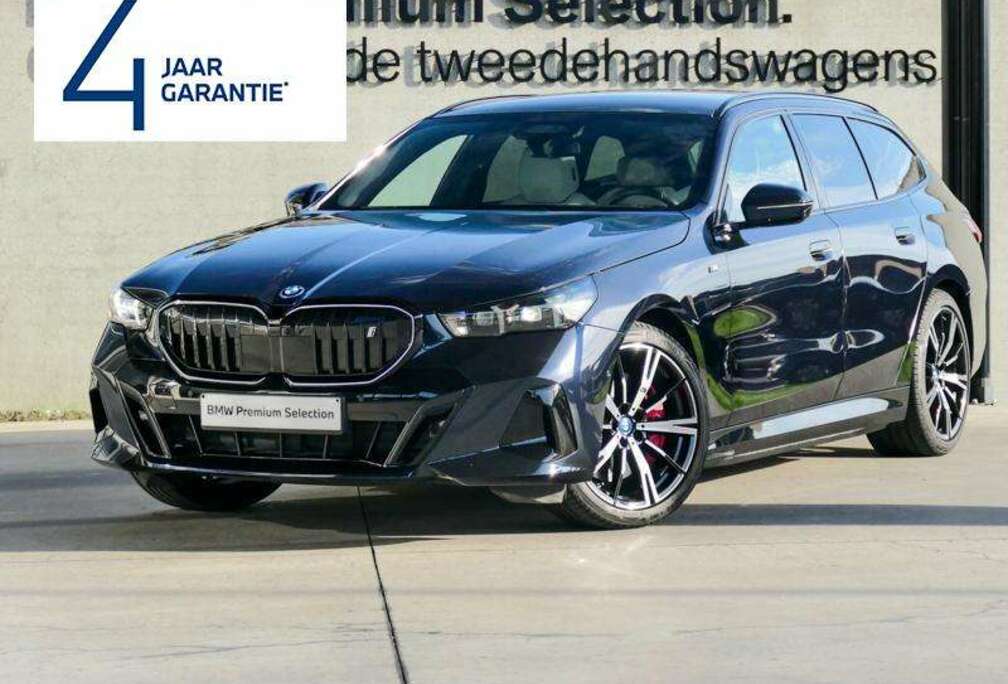 BMW eDrive40 Touring M Sport  TOWB  PANO