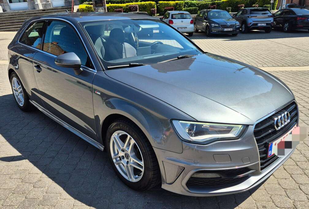 Audi A3 1.6 TDi Ambition S line