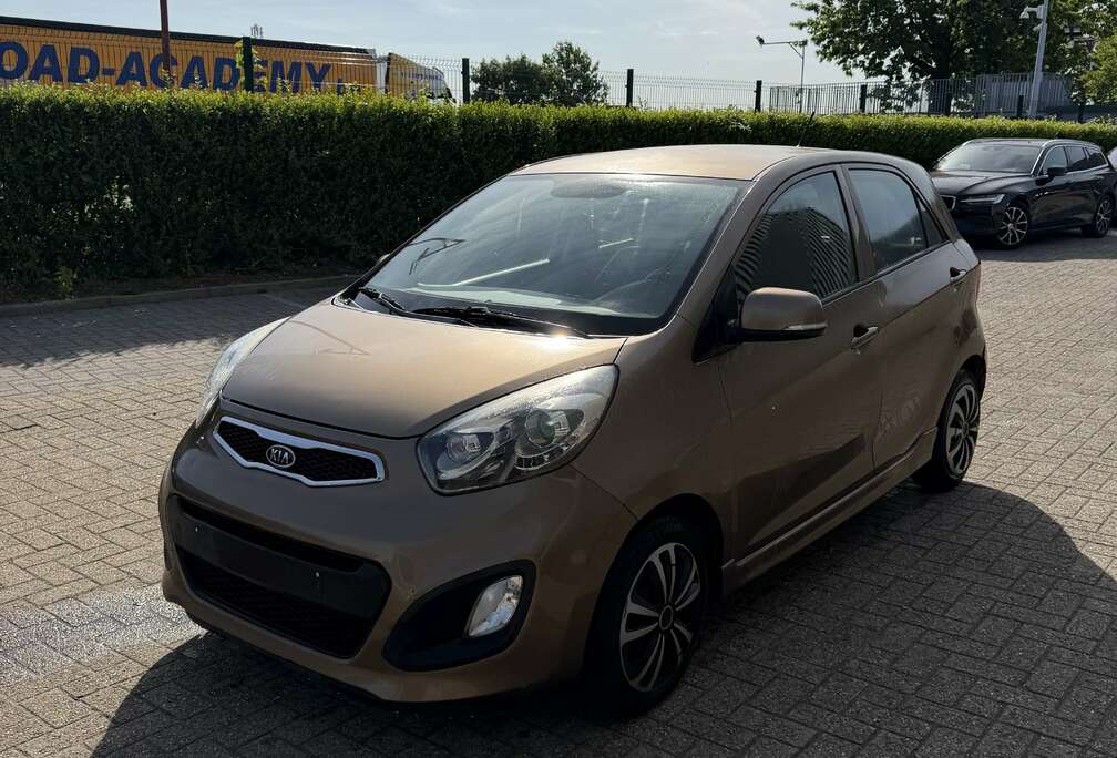 Kia 1.0i Sense ISG