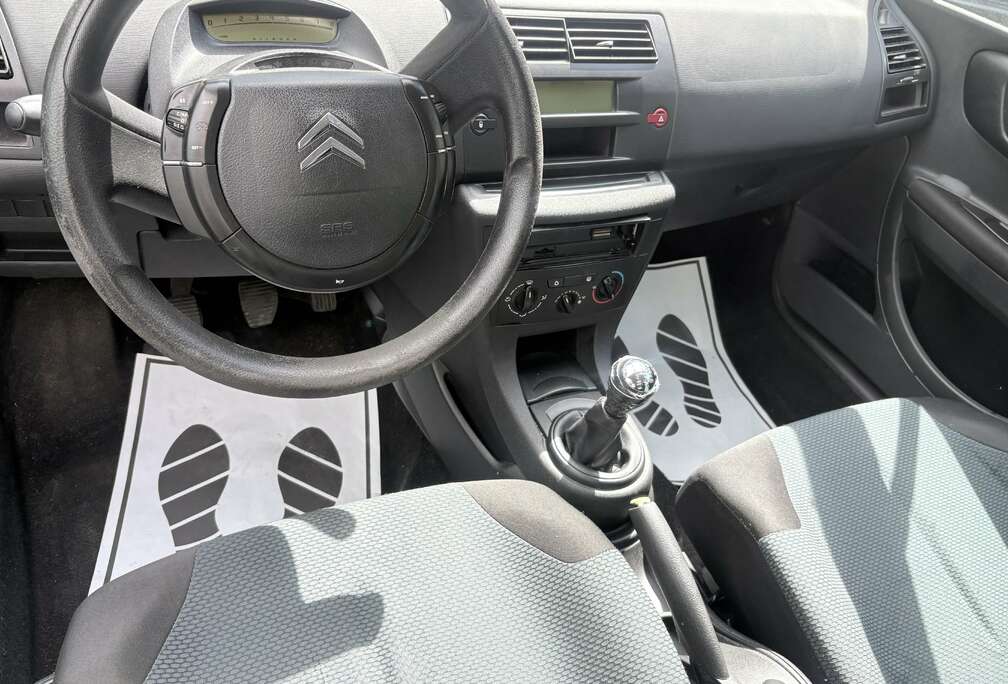 Citroen Citroën C4 essence très propre prêt à immatricule
