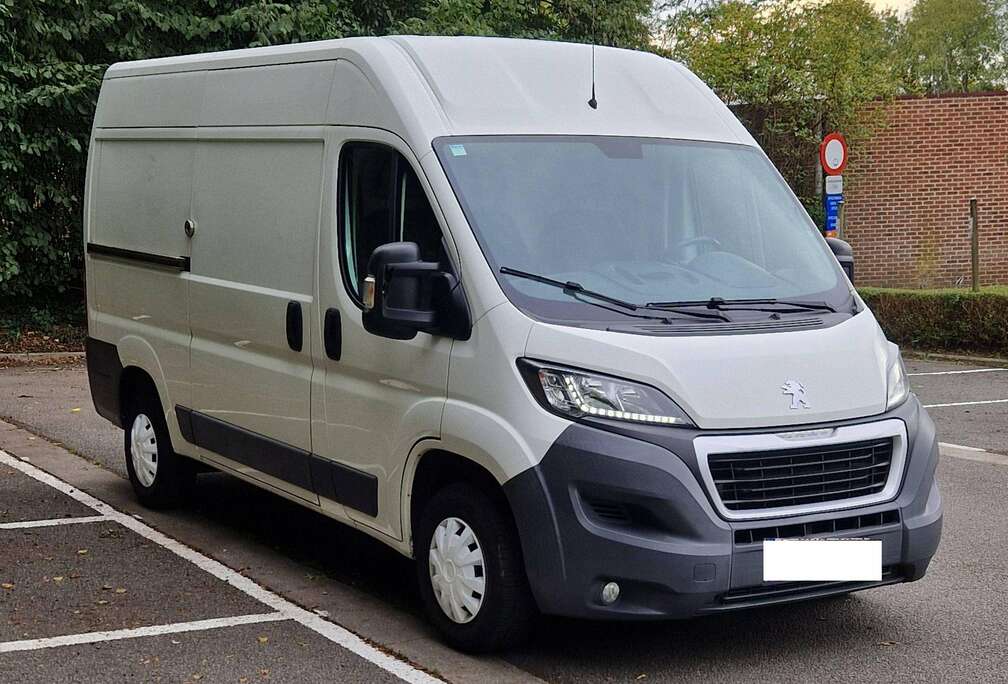 Peugeot 2.2 HDi L2H2 Pack CD-Airco