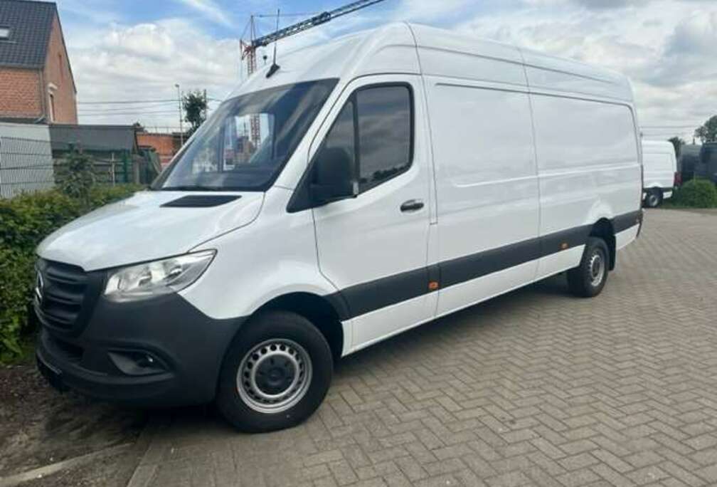 Mercedes-Benz 319 L3H2 - 42500 EURO  EX BTW