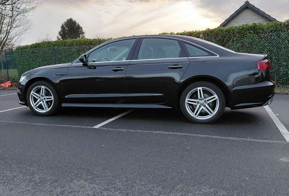 Audi A6 2.0 TDi ultra S line S tronic