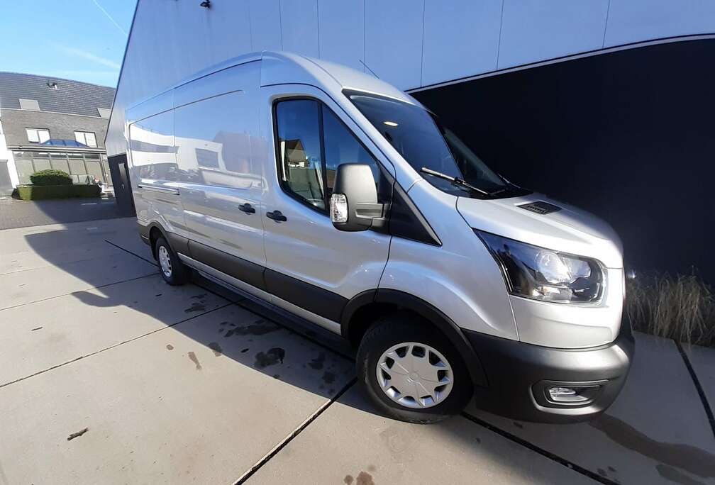 Ford NIEUW - L3H2 (227) €35750,- netto