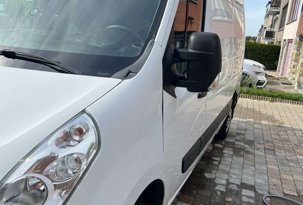 Renault 2.3 dCi 28 L1H2 Energy Tw.Turbo Gd Conf.