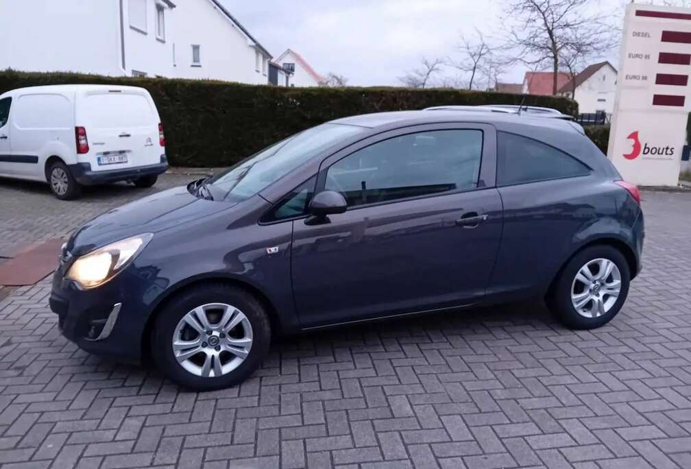 Opel Corsa 1.2 drive