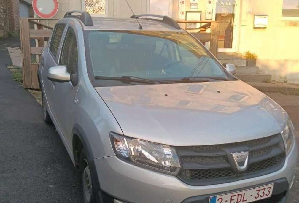 Dacia Sandero Stepway 1.6i Stepway