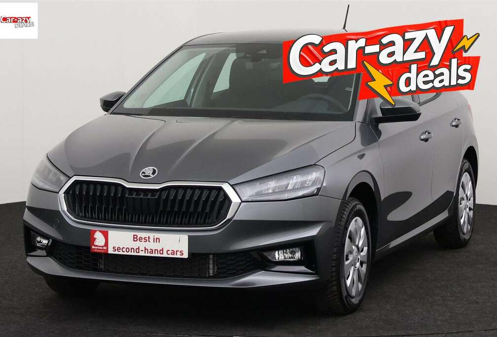 Skoda 1.0 TSi SELECTION DSG + A/T + CARPLAY  + PDC