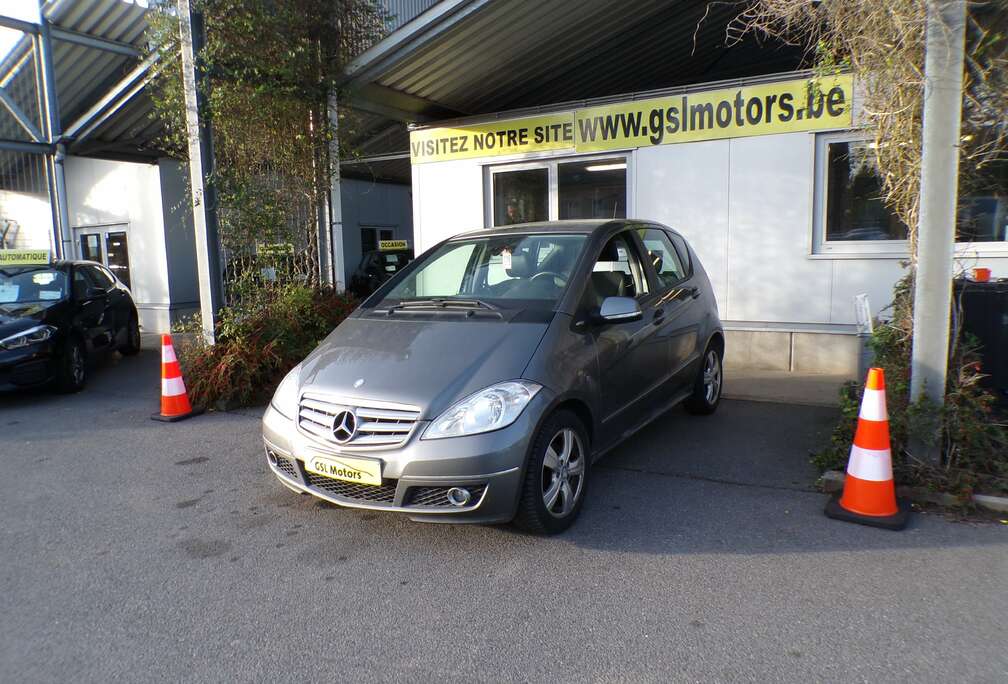 Mercedes-Benz 2.0 CDI 110cv 5 portes gris 05/12 Airco Bluetooth