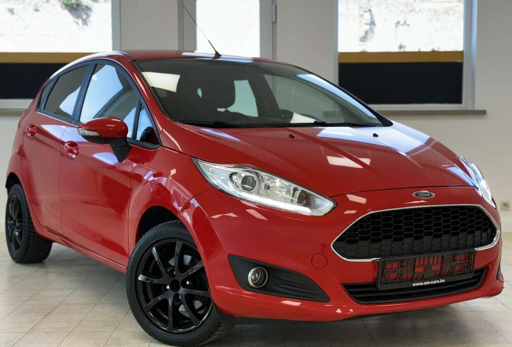 Ford 1.0 EcoBoost Titanium EURO 6B BOTE AUTOMATIQUE CT