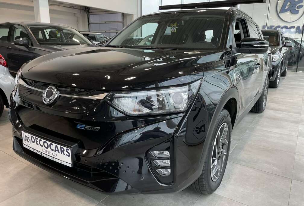 SsangYong Automaat / Half leder / Virtual cockpit / LED /