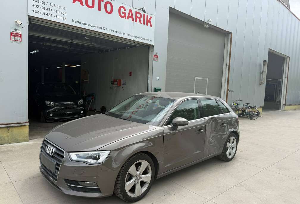 Audi A3 Sportback 1.6 TDi Ambition S line