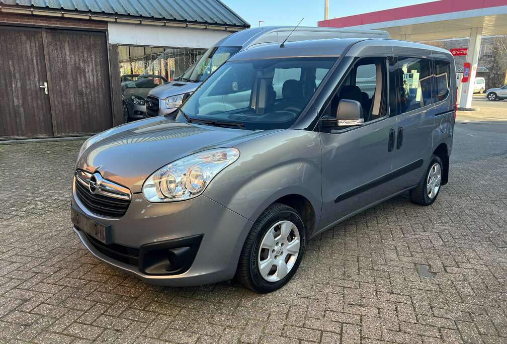 Opel Tour 1.6 CDTi /euro 5b/ CAR PASS