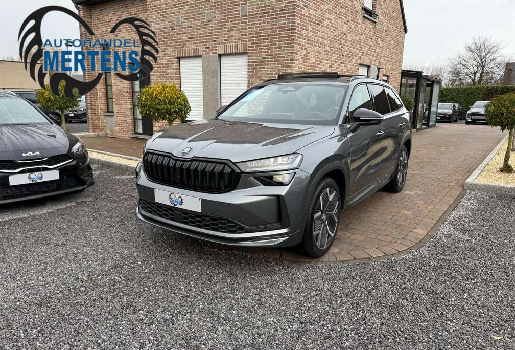 Skoda 1.5 TSI mHEV DSG Sportline 7PL PANO TREKHAAK NIEUW