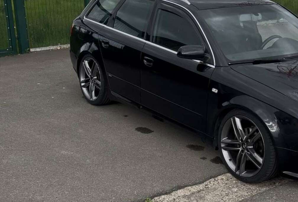 Audi Avant 2.0 TDi 16v S line