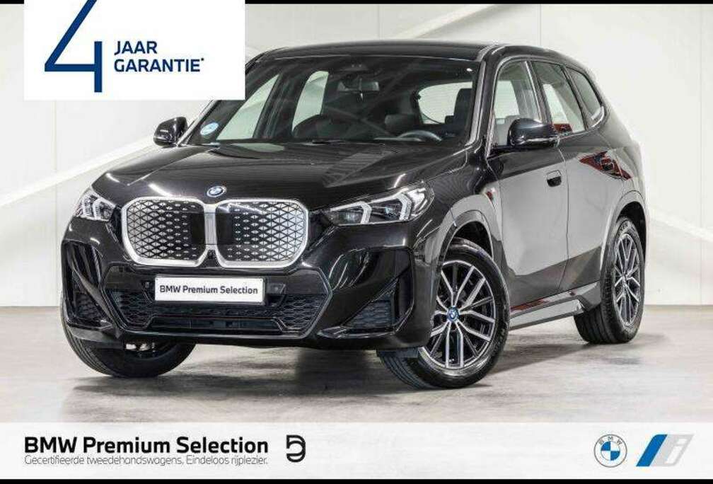 BMW xDrive30 M Sport  TOWB  HUD