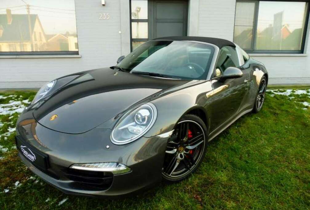 Porsche TARGA 4S 3.8i PDK Xenon/Camera/ParkAssist/20\