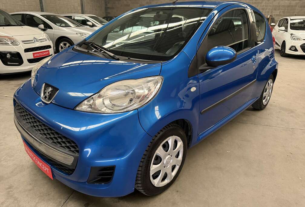 Peugeot 107 1.0i Trendy