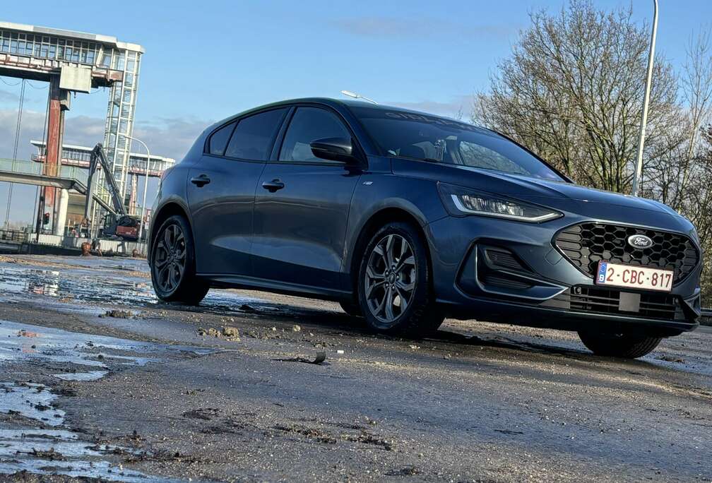 Ford 1.0 EcoBoost MHEV ST-Line (EU6d)