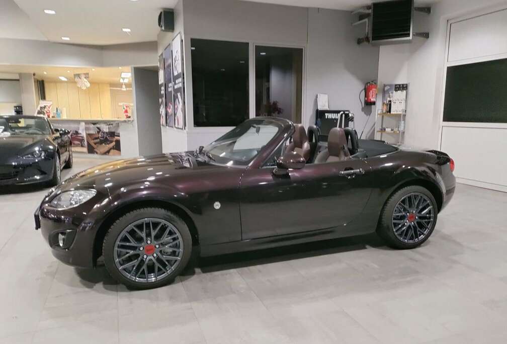 Mazda 1.8i 16V Kaiteki (Soft Top)