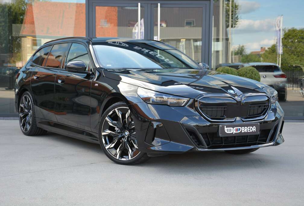 BMW e Touring M-Sport/Individual/Pano/ACC/360°cam
