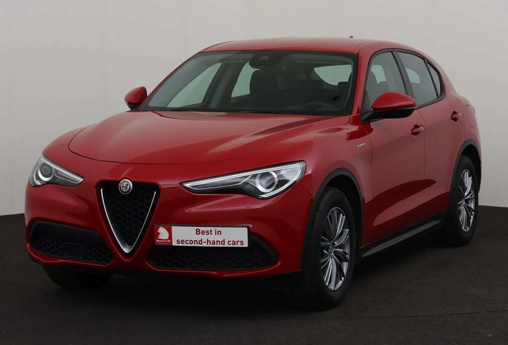 Alfa Romeo SUPER 2.2d RWD + A/T + GPS + PDC + CRUISE + ALU 18