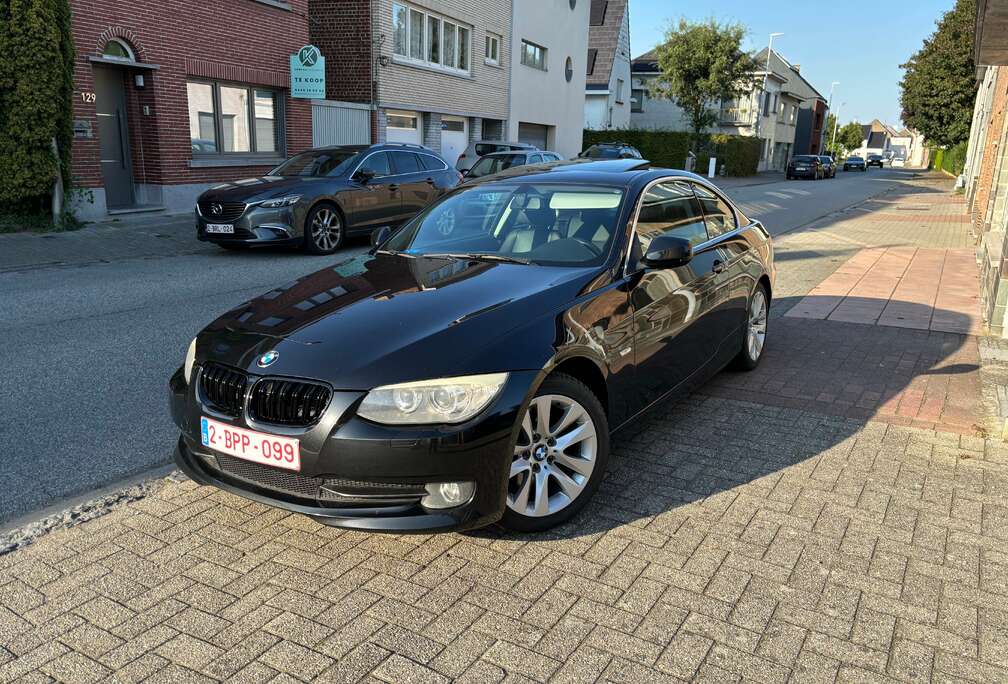 BMW Coupé+325i