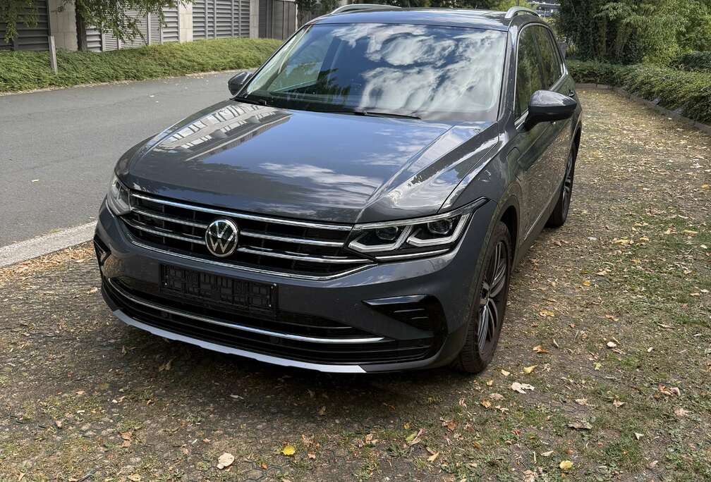 Volkswagen eHybrid 1.4 Elegance OPF DSG (180 kW)