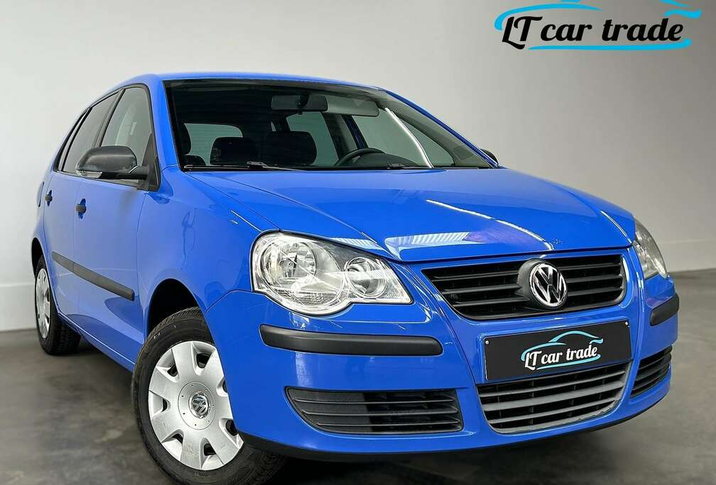 Volkswagen 1.2 Trendline * Airco * Radio cd * Garantie