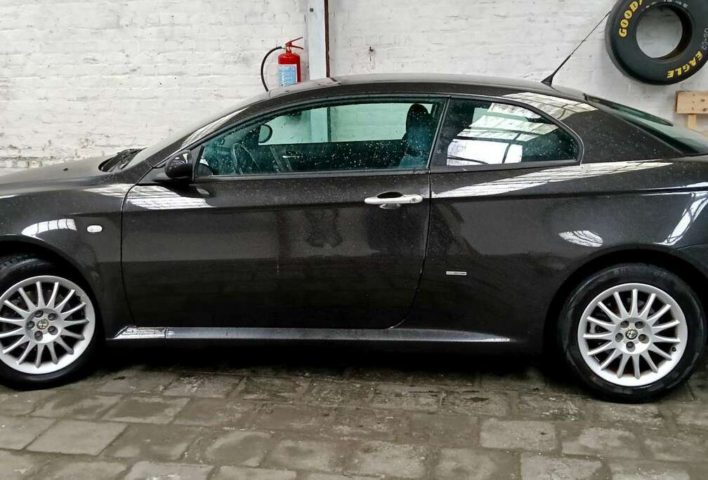 Alfa Romeo 1.8i TS Progression