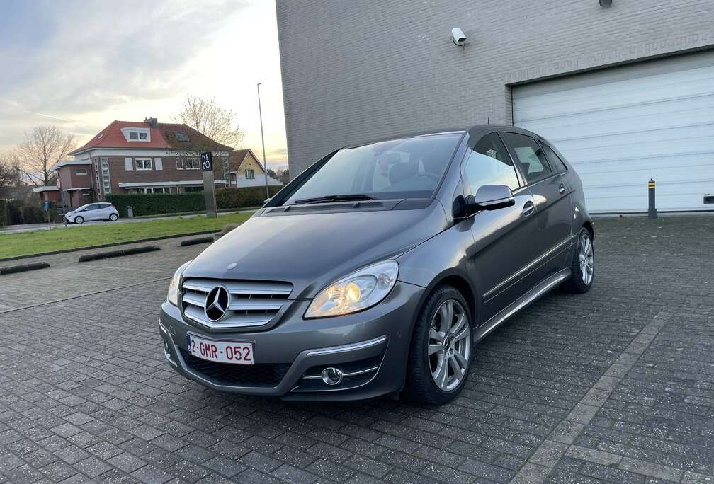 Mercedes-Benz