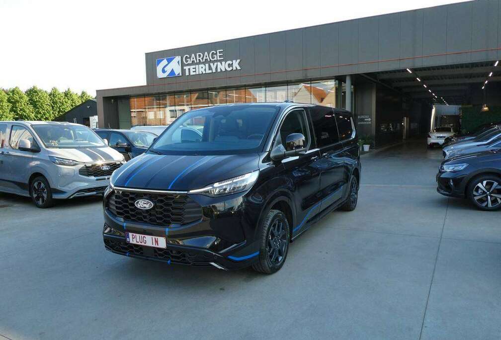 Ford L2 Multi-Use SPORT 5pl 2.5 i PHEV 233pk Automaat STOCK (43404)